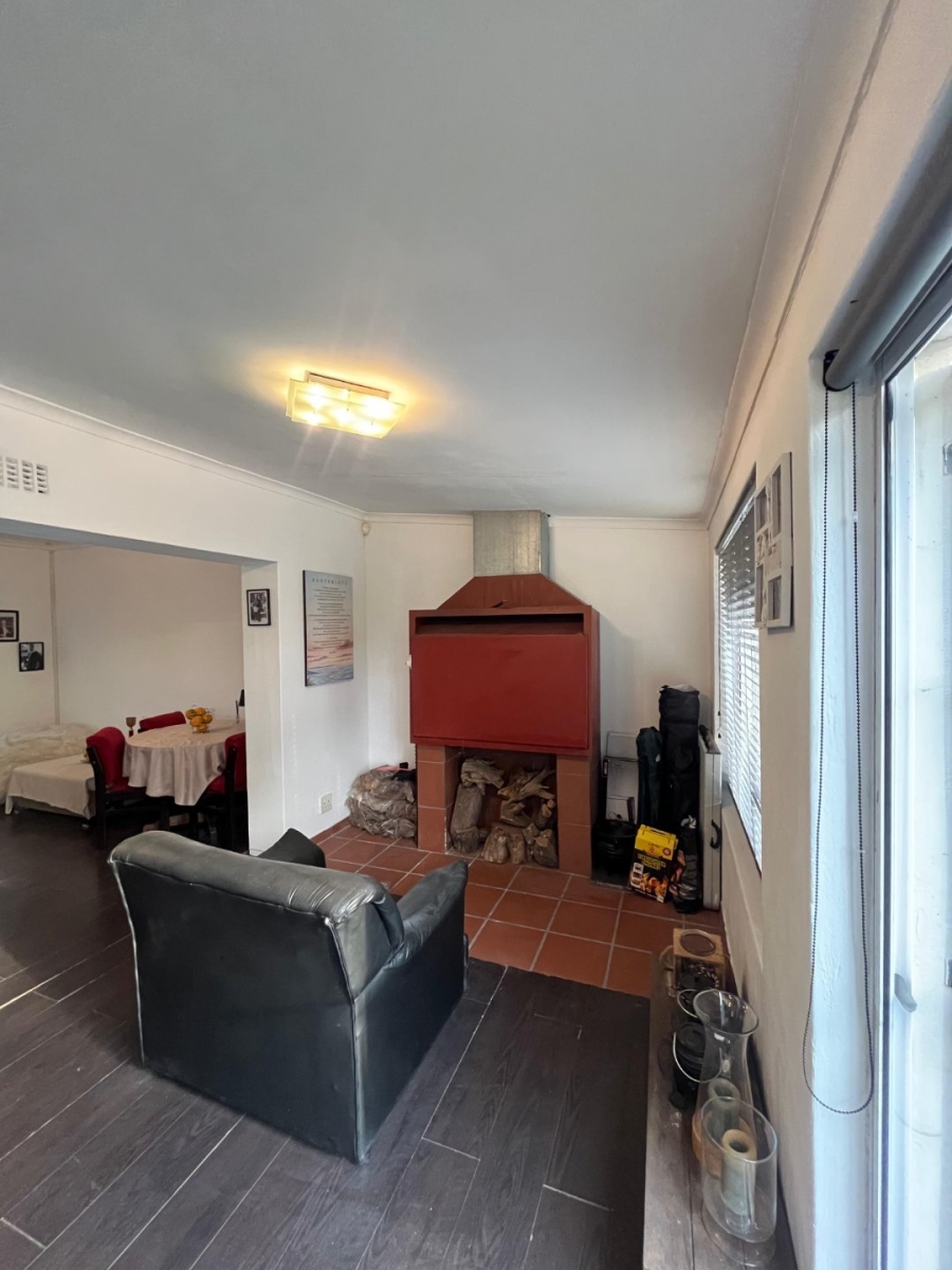 4 Bedroom Property for Sale in Ferness Estate Western Cape